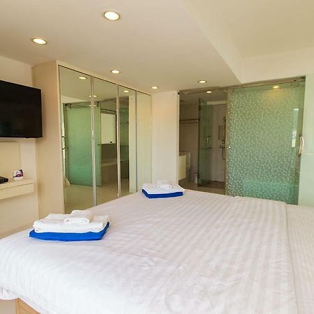 Patong Heritage Apartment By Alexanders Exteriör bild