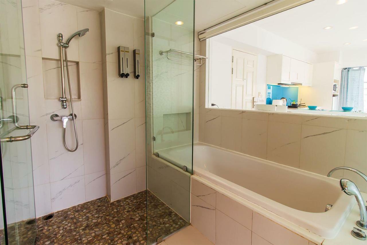 Patong Heritage Apartment By Alexanders Exteriör bild