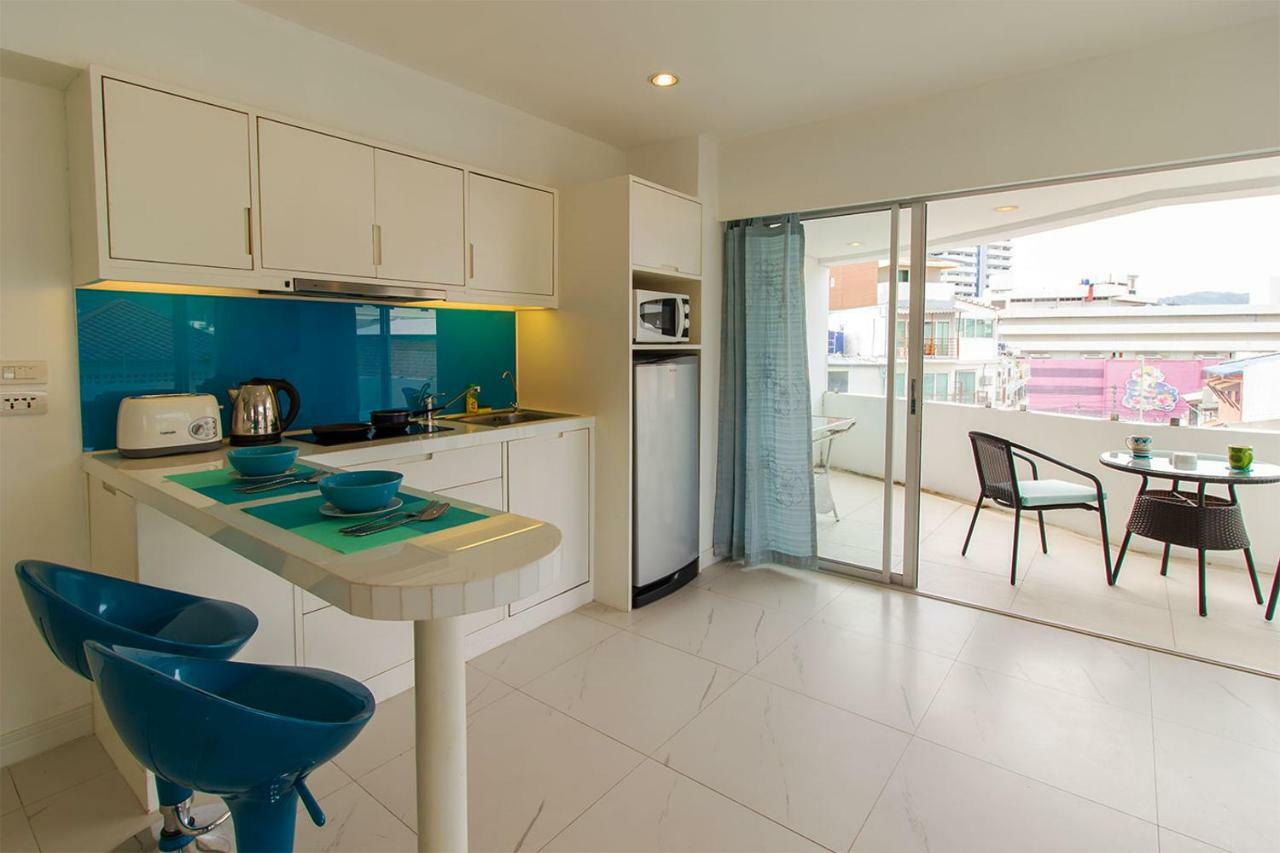 Patong Heritage Apartment By Alexanders Exteriör bild